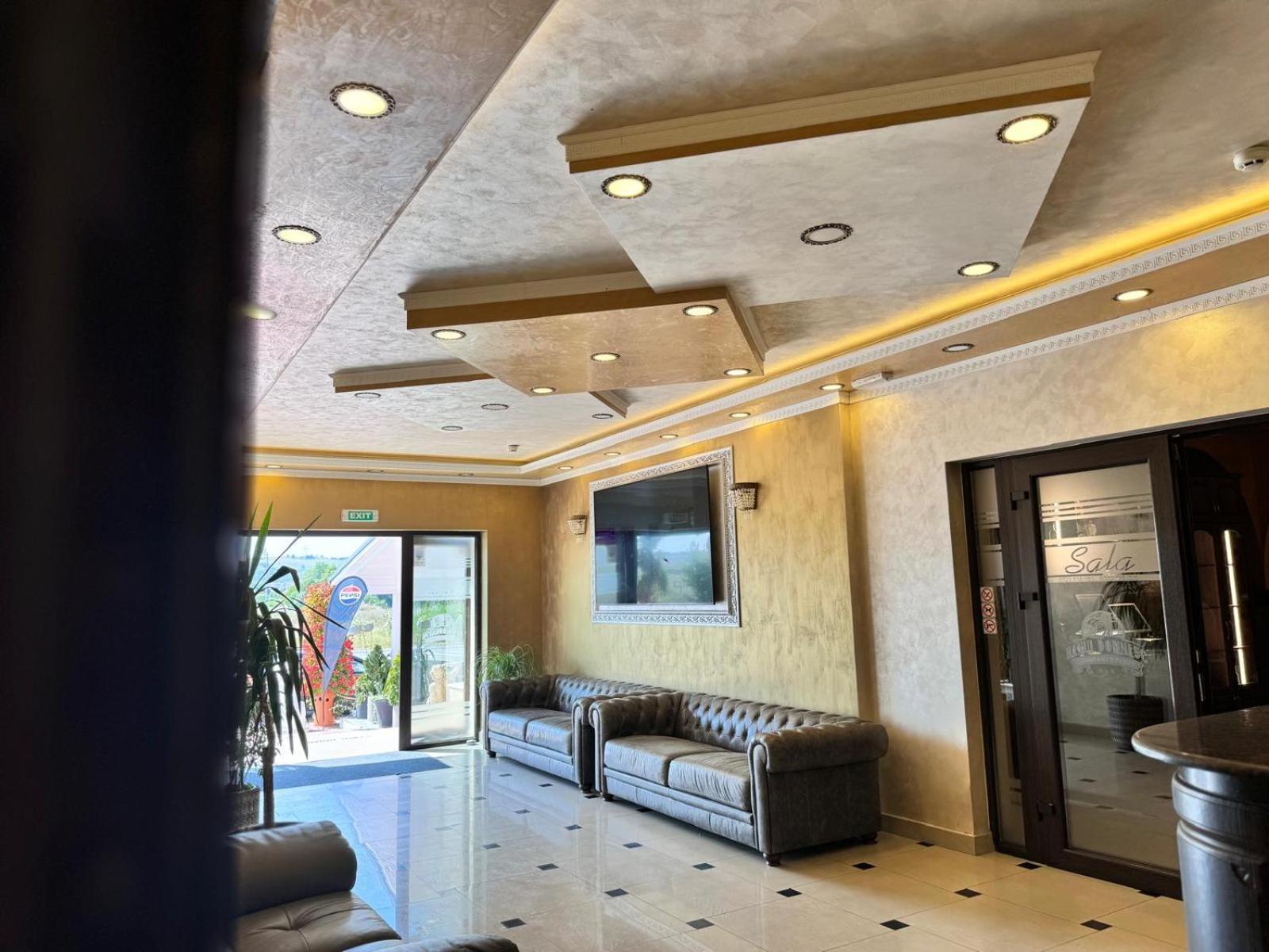 Hanul Domnesc Imperial Hotel & Spa Călan المظهر الخارجي الصورة