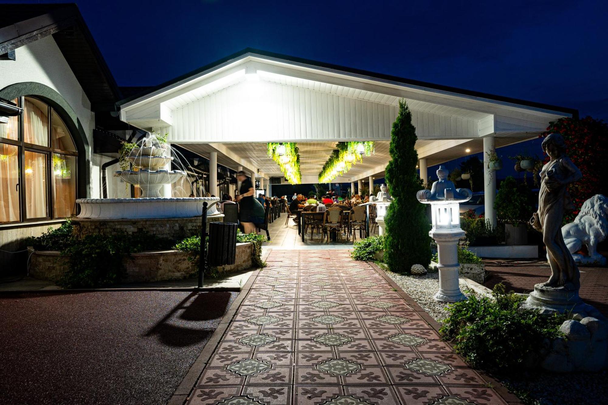 Hanul Domnesc Imperial Hotel & Spa Călan المظهر الخارجي الصورة